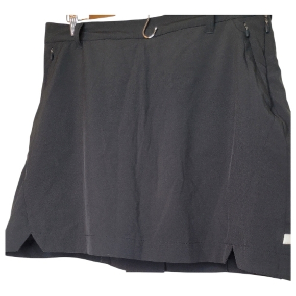 Kyodanbgolf Black Skort with Zipper Pockets Suze Medium - Picture 4 of 10